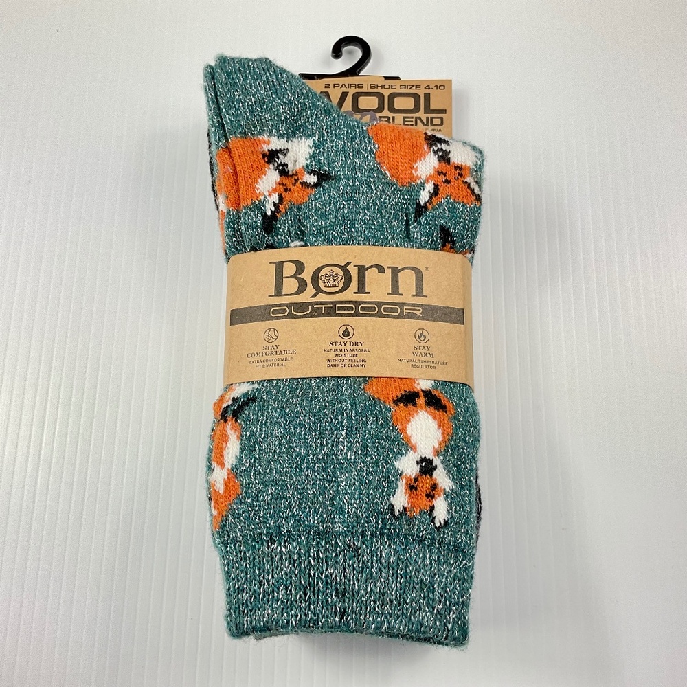 NWT Born Outdoor Wool Blend Glittery Fox Themed Women’s Winter Boot Socks 2 pack